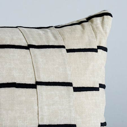 SO7121 LINES Schumacher Pillow-Black