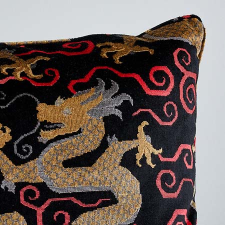 SO7397 BIXI VELVET Schumacher Pillow