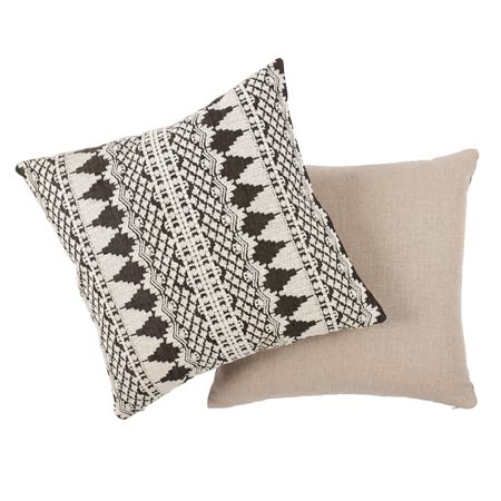 SO7547 WENTWORTH EMBROIDERY Schumacher Pillow