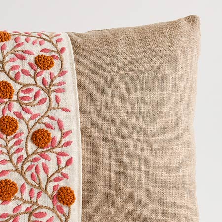 SO7629 ASHOKA Schumacher Pillow