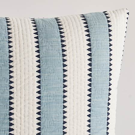 SO7675 ISOLDE STRIPE Schumacher Pillow