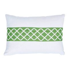 SO7944015 ZELLA Schumacher Pillow-20" x 14"-Green and White